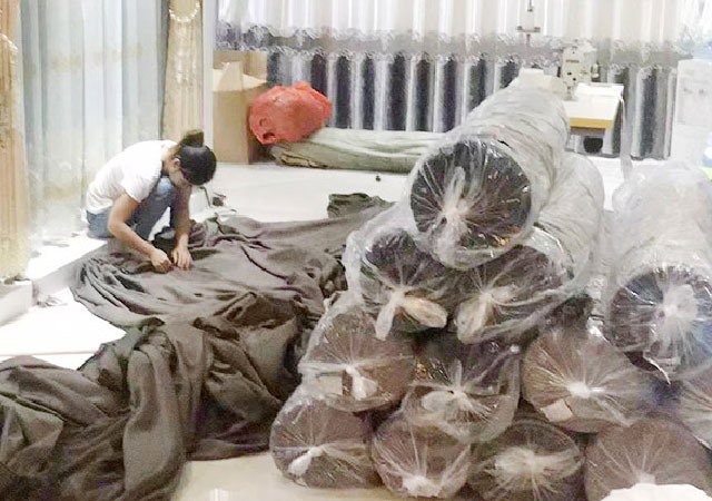 布簾的生產(chǎn)車間